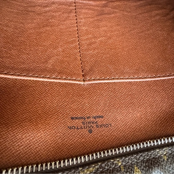 ✅AUTHENTIC✅LOUIS VUITTON Compiegne GM Crossbody bag - Picture 10 of 12